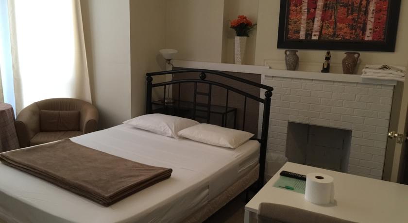 Adas Guesthouse Toronto Room photo